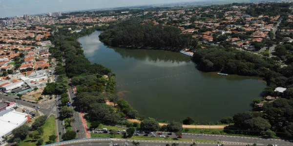 Imagem G1: Campinas registra recorde de calor em 2022 e fica em alerta pelo 2º dia por causa da baixa umidade do ar