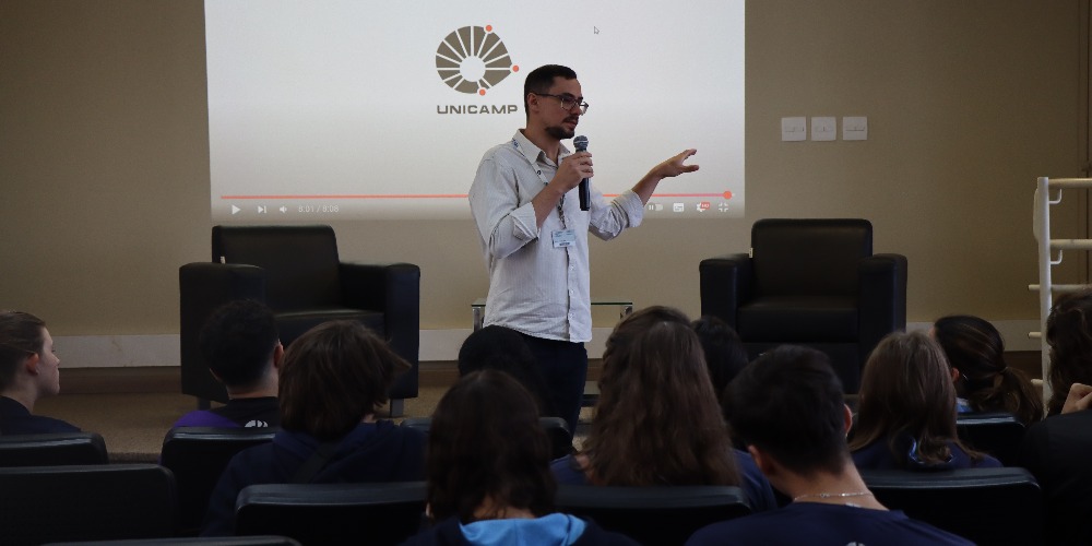 Imagem Estudantes de ensino médio do Colégio Progresso visitam Centros e Núcleos da COCEN